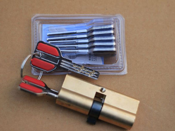 宜兴24小时上门开锁公司